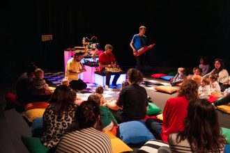Spectacle Mini-Maxi au Gueulard Plus à Nilvange, Moselle